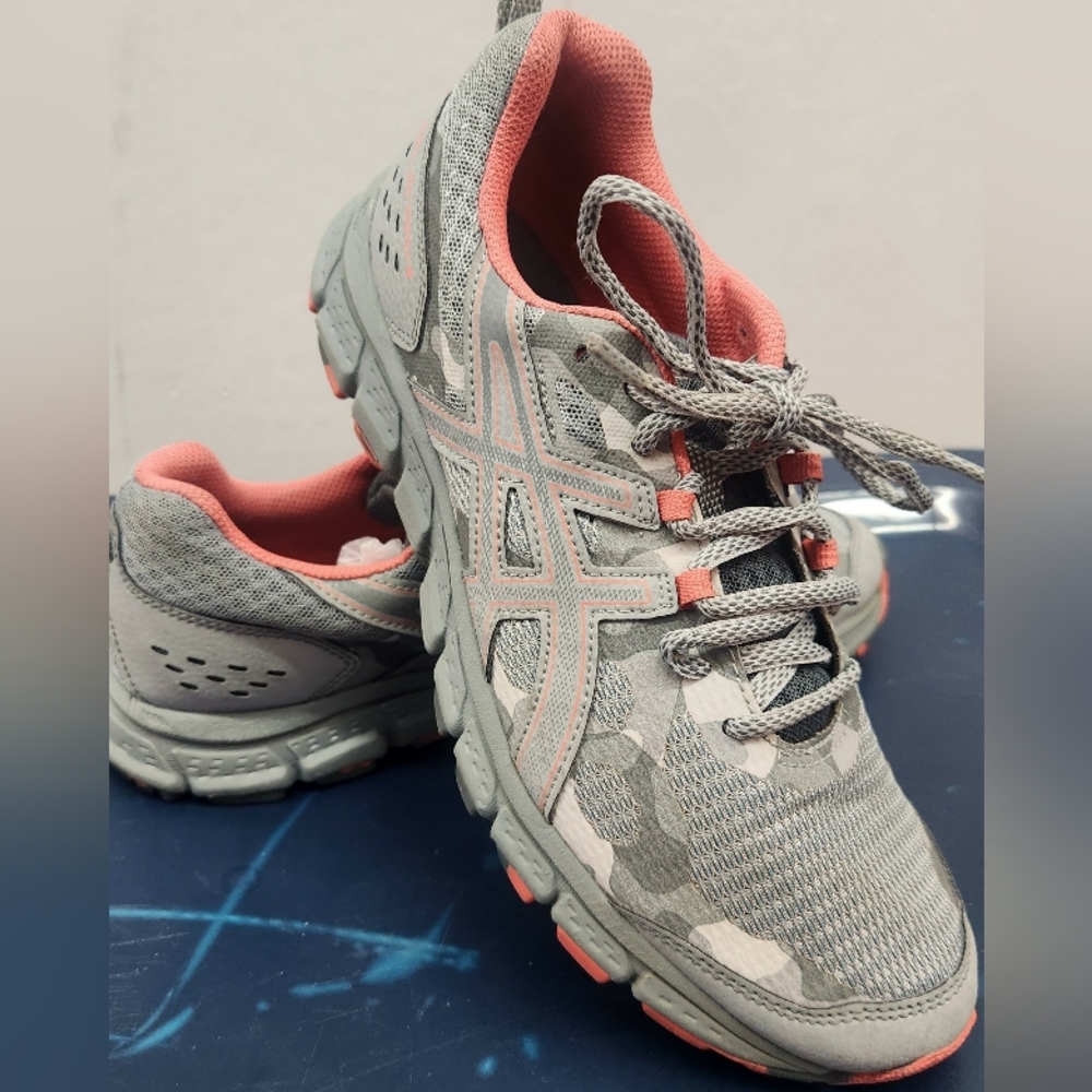 ASICS GEL SCRAM 4 Women's Running Shoes Size 8 Gray Pink Coral